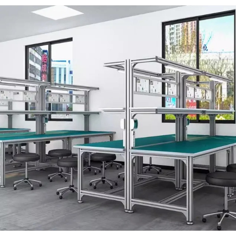 Banco da Lavoro per Garage Per - Woodworking Garage recensione e prezzo