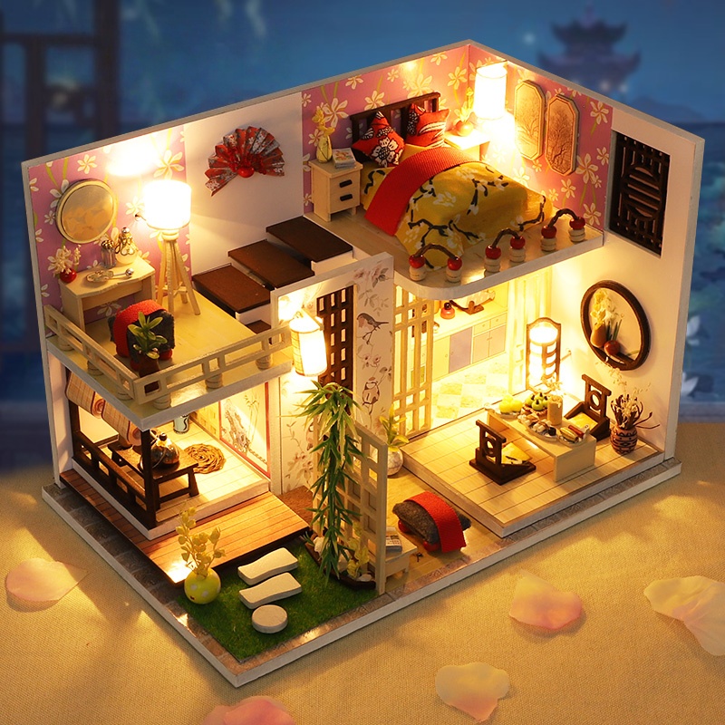 Kit Casa in Miniatura Stile Gi - Woodworking Game recensione e prezzo